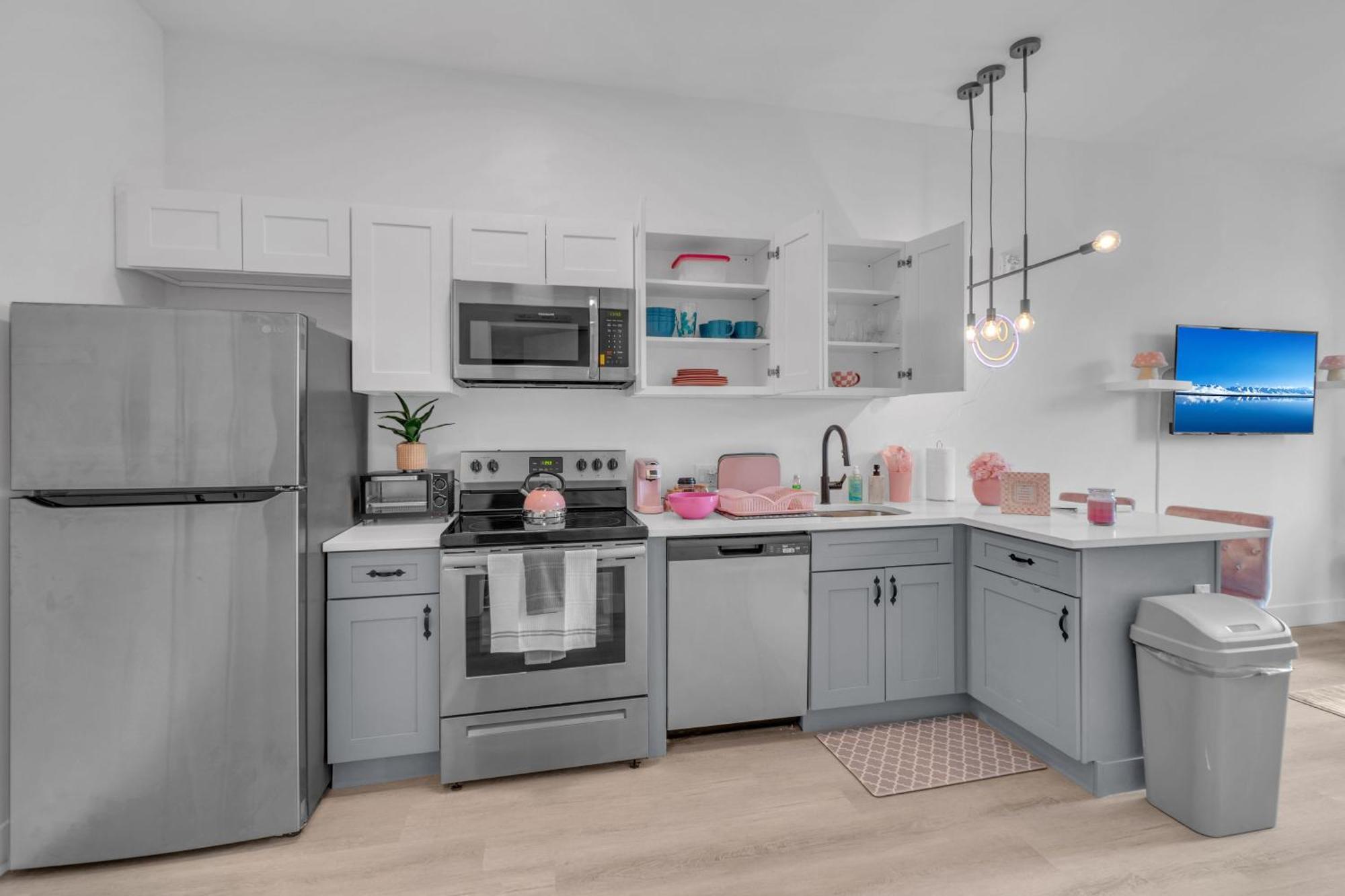 Ferienwohnung Pink Heaven Indoor Pool, Free Parking, Near Nyc Elizabeth Exterior foto